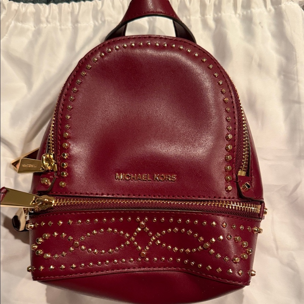 MICHAEL KORS Rhea Mini Backpack - Picture 2 of 5